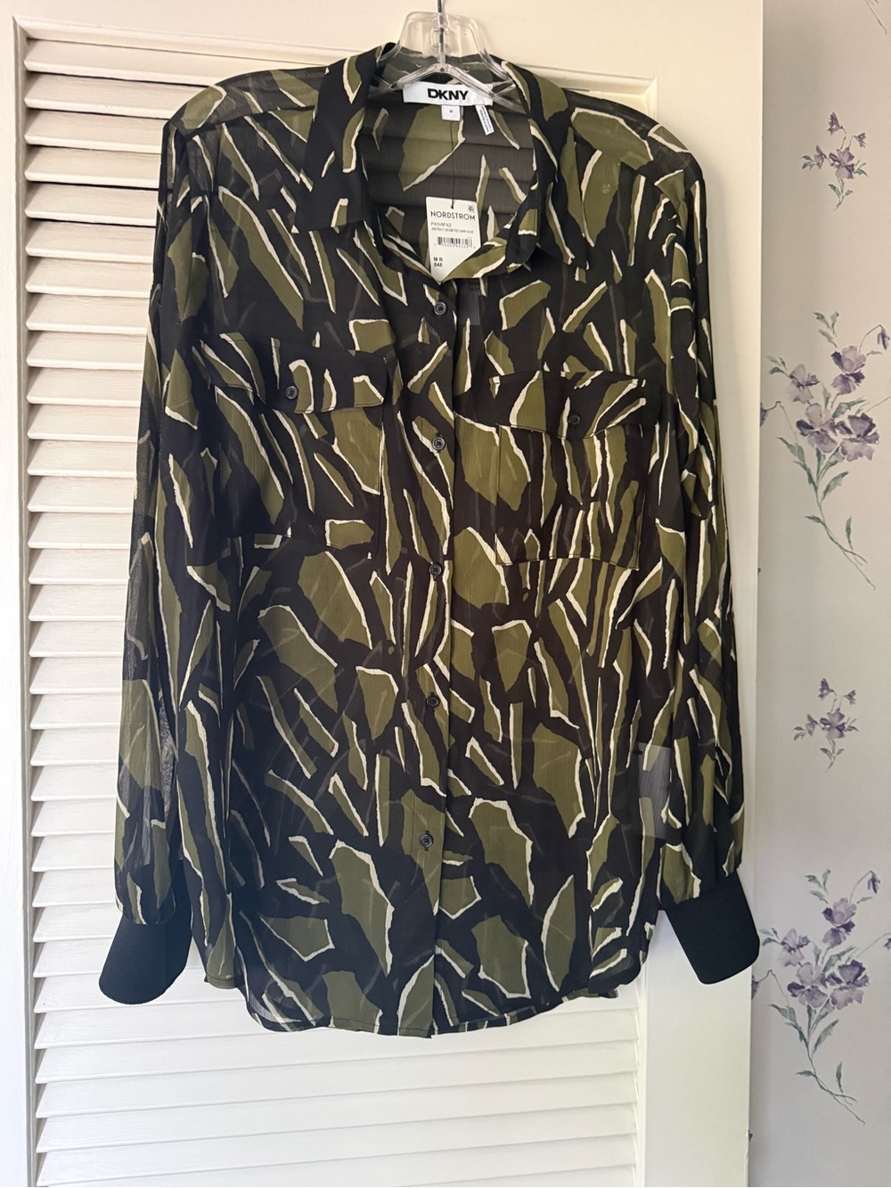 NWT DKNY Dark Olive & Black Abstract Geometric Print Button-Down Shirt Medium